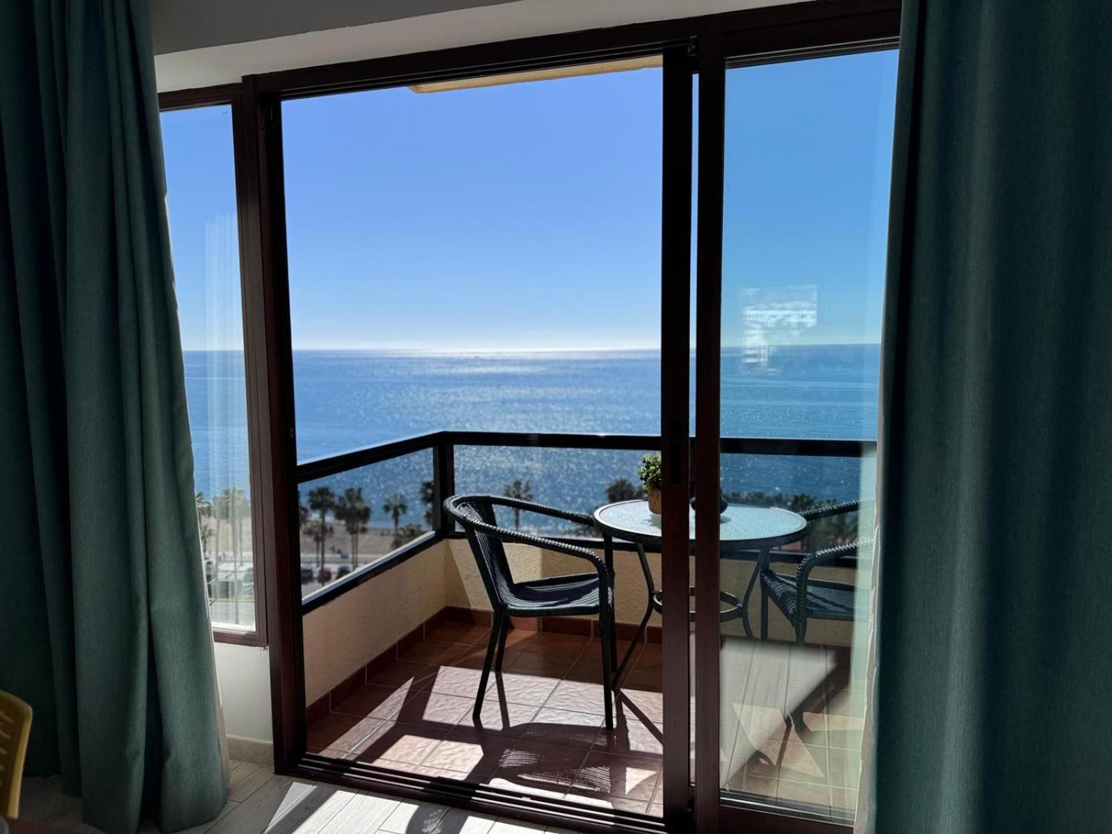Aloha Playa Studio Sea Views Бенальмадена Екстер'єр фото